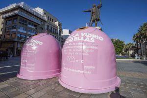 Contenedores recicla vidrio por ellas